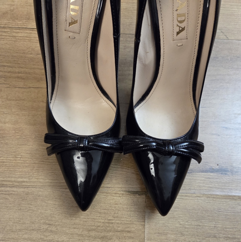 PRADA Pointy Toe Stiletto High Heeled Shoes - Picture 4 of 11